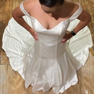 Unused wedding dress